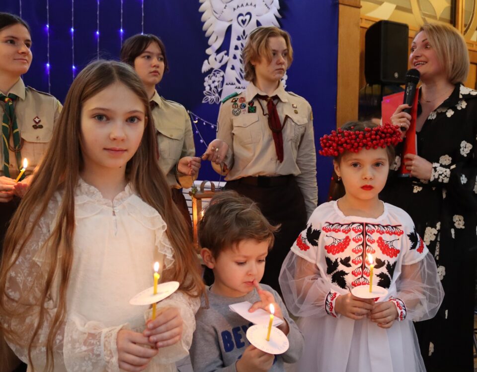 Різдво в Національній бібліотеці України для дітей: Кіноспілка та партнери відвідали свято